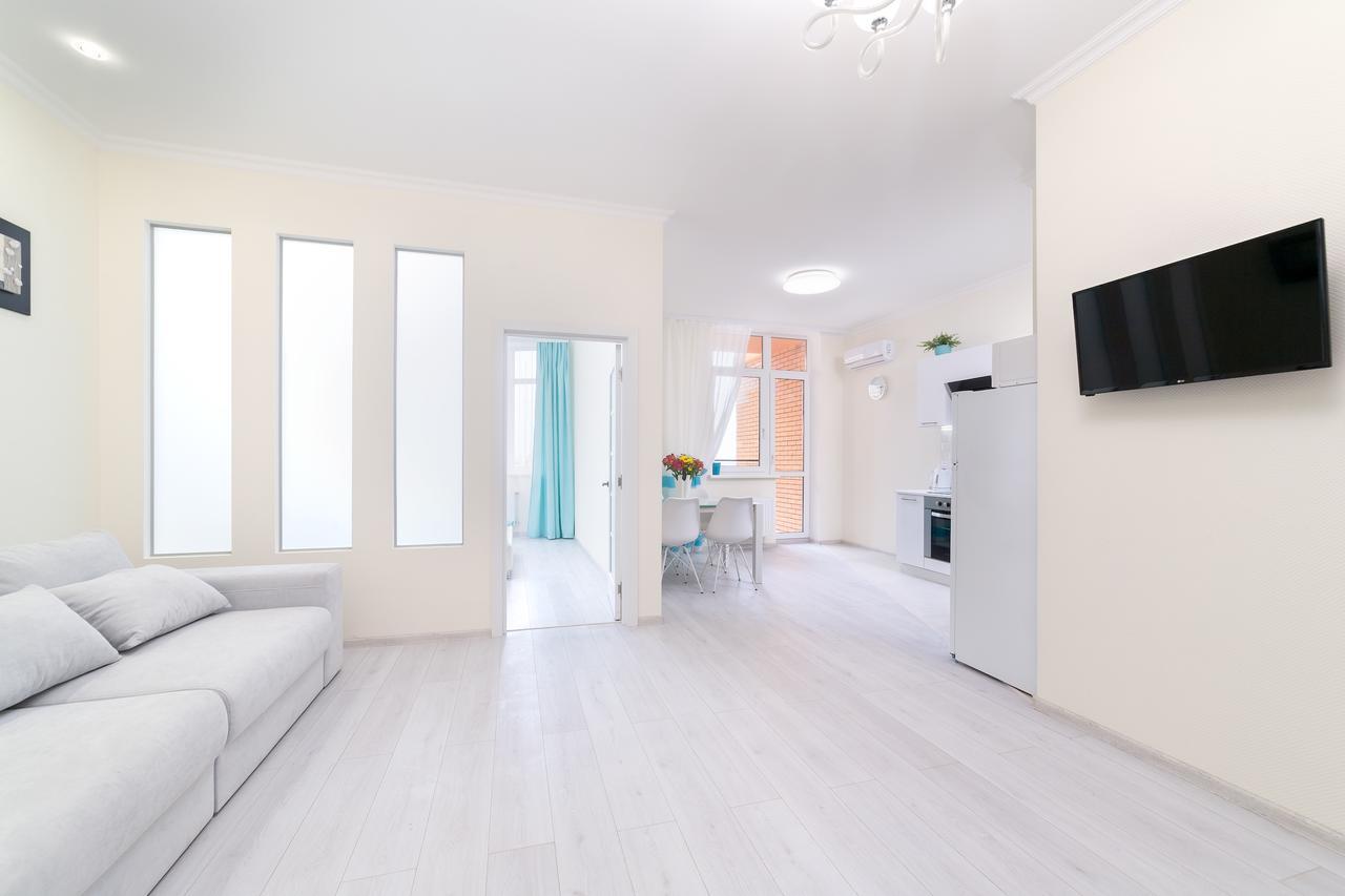 Family Apartments Aquamarine Of Arcadia 오데사 외부 사진