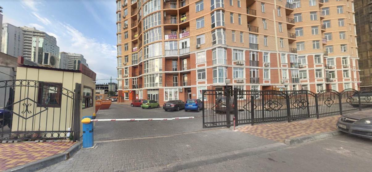 Family Apartments Aquamarine Of Arcadia 오데사 외부 사진